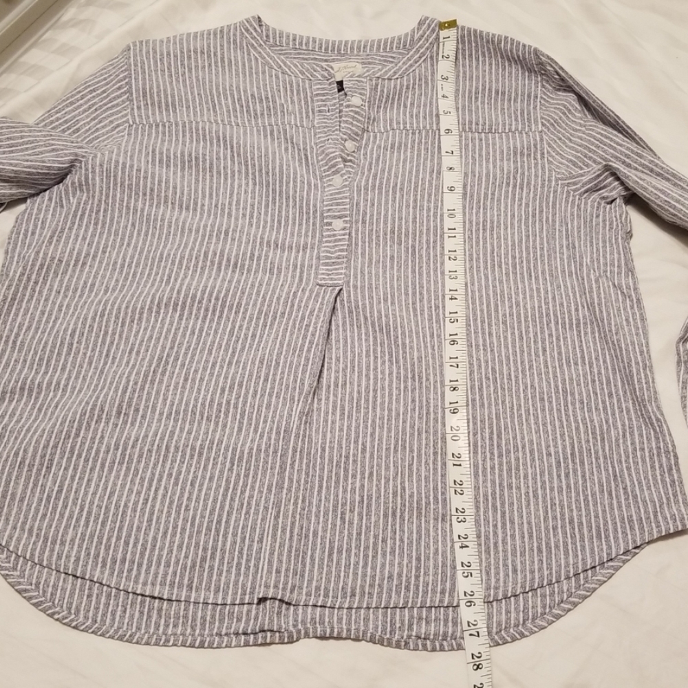 Women's long sleeve blouse - Picture 8 of 8